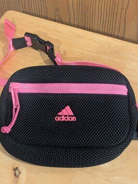 Adidas Adjustable Mesh Fanny Pack Hot Pink/Black